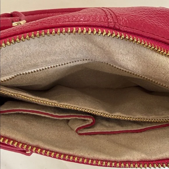 Erica Anenberg Pink Handbag. Gold hardware. - Picture 9 of 10